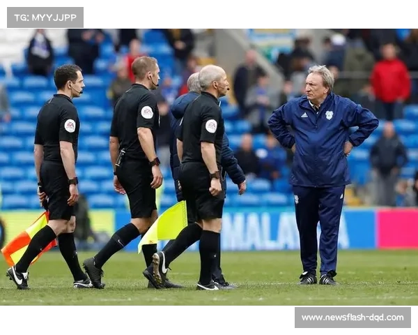 国际足联试行脑震荡临时换人新规保障球员安全